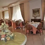 Hotel Gaston