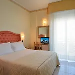 Hotel Gaston 4*