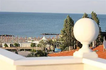 Gaston Ξενοδοχείο 4*